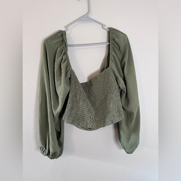 NWT Cider solid shirred dark green women’s crop blouse  puffy sleeves size 4XL - Picture 7 of 8